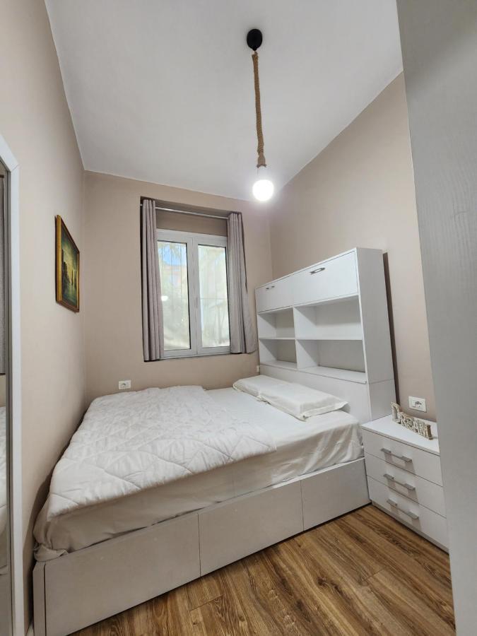 Apartamento Be My Guest Tirana Exterior foto