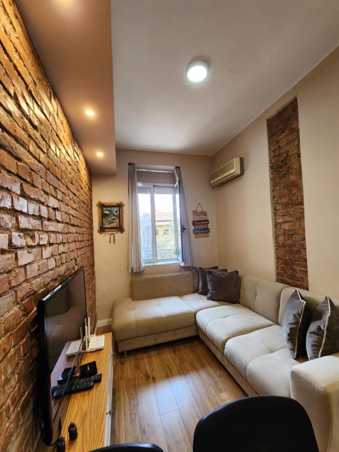 Apartamento Be My Guest Tirana Exterior foto